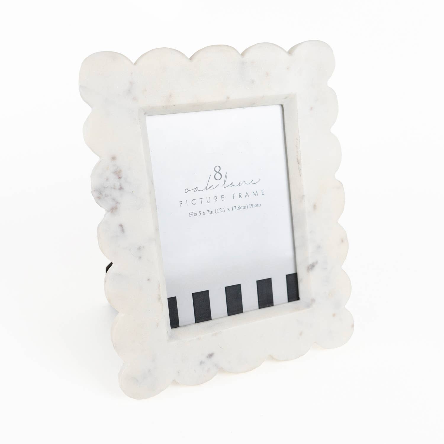 White Scalloped Marble Picture Frame 5"x7"