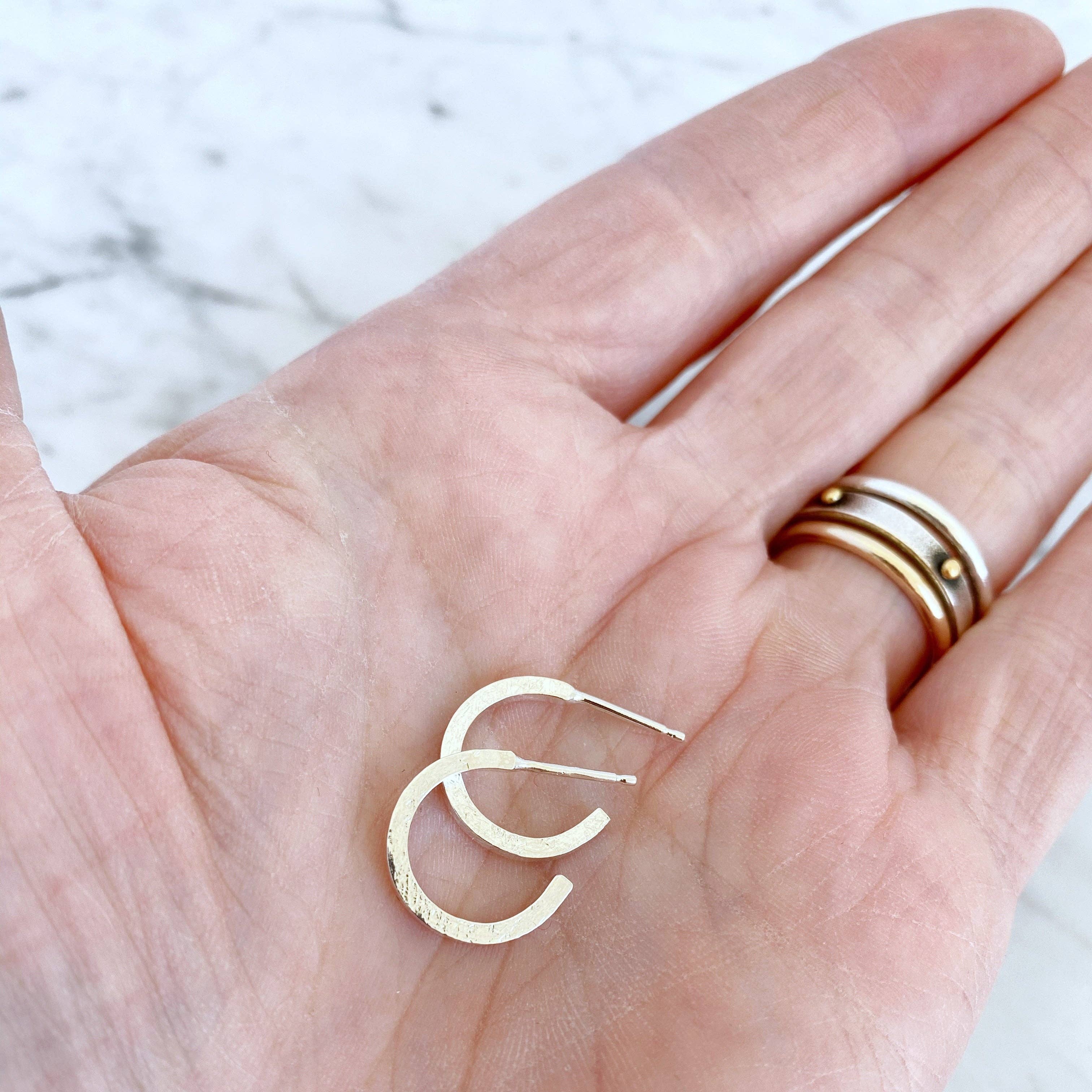 Thin Line Hoops: Small / Sterling Silver