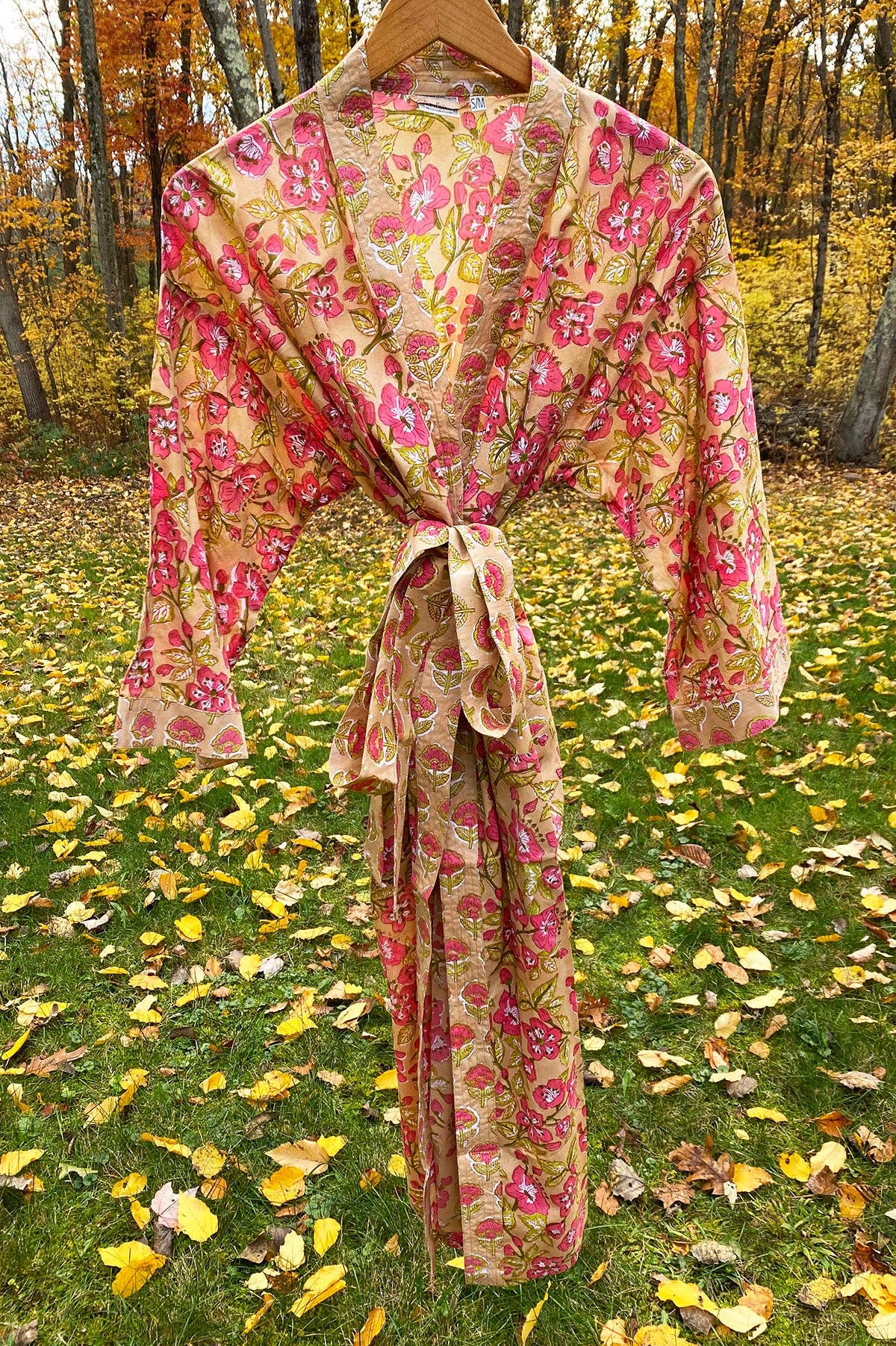 Kerala Long Robe | Hibiscus
