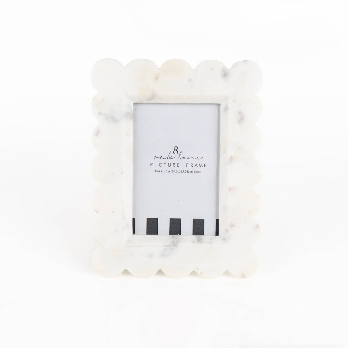 White Scalloped Marble 4x6 Picture Frame, Easel Back