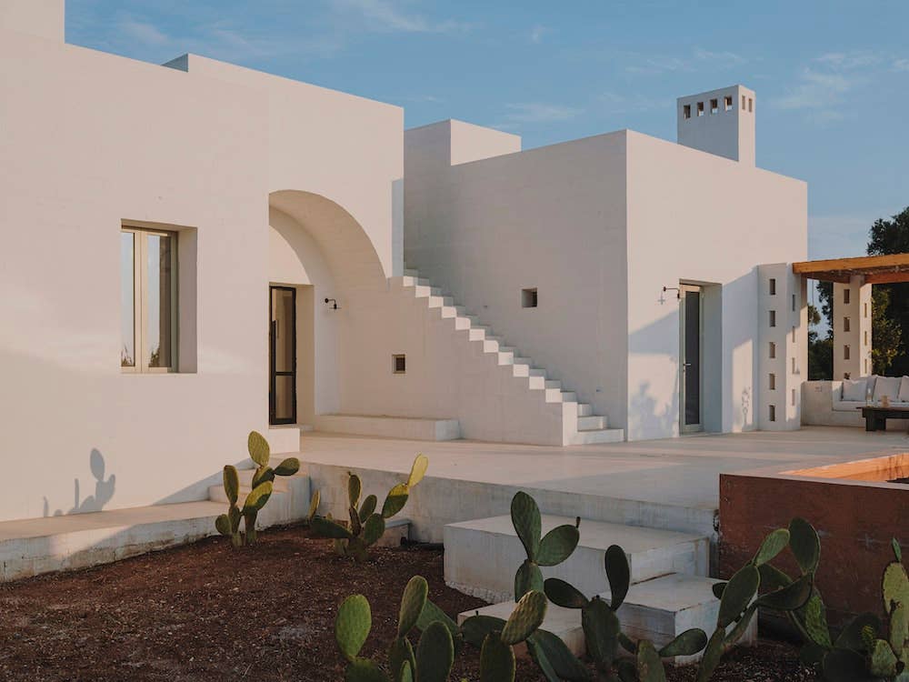 The Mediterranean Home Coffee Table Book