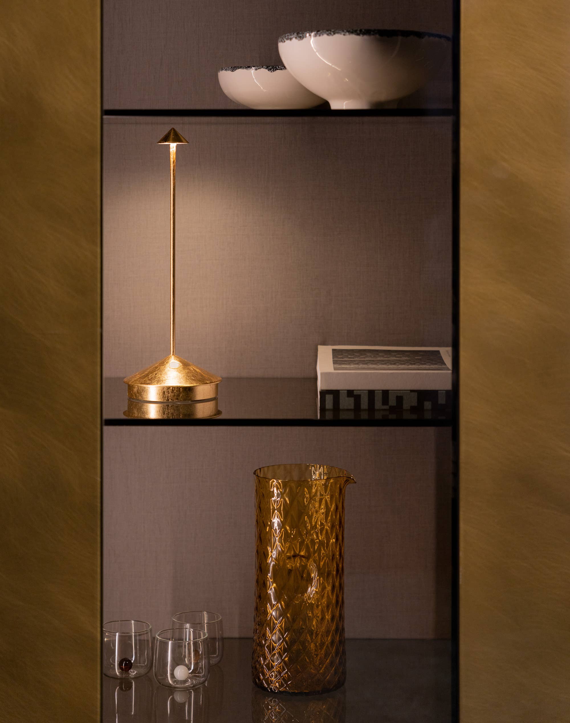 Pina Pro Cordless Lamp: Sand