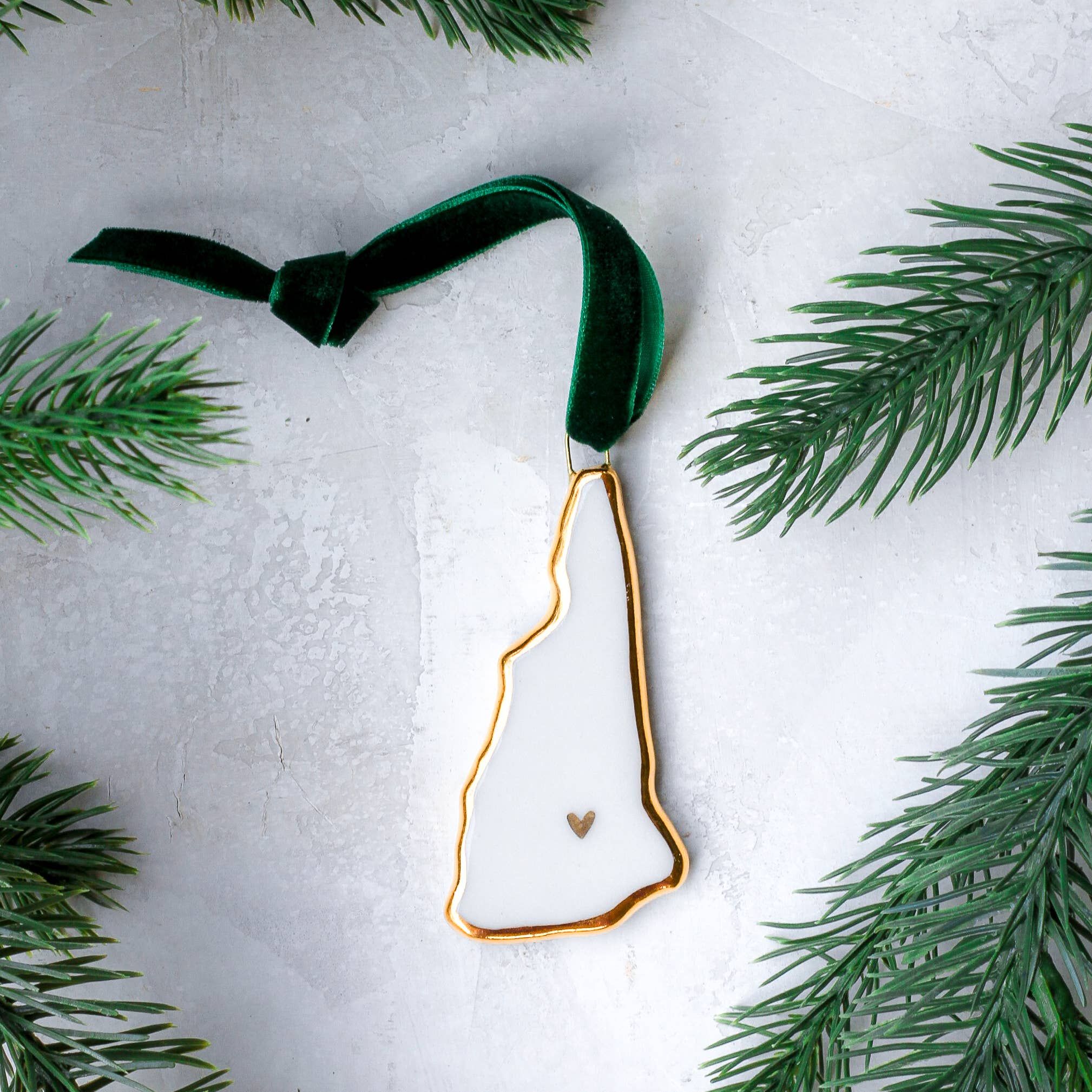 New Hampshire 22k Handmade Porcelain State Ornament