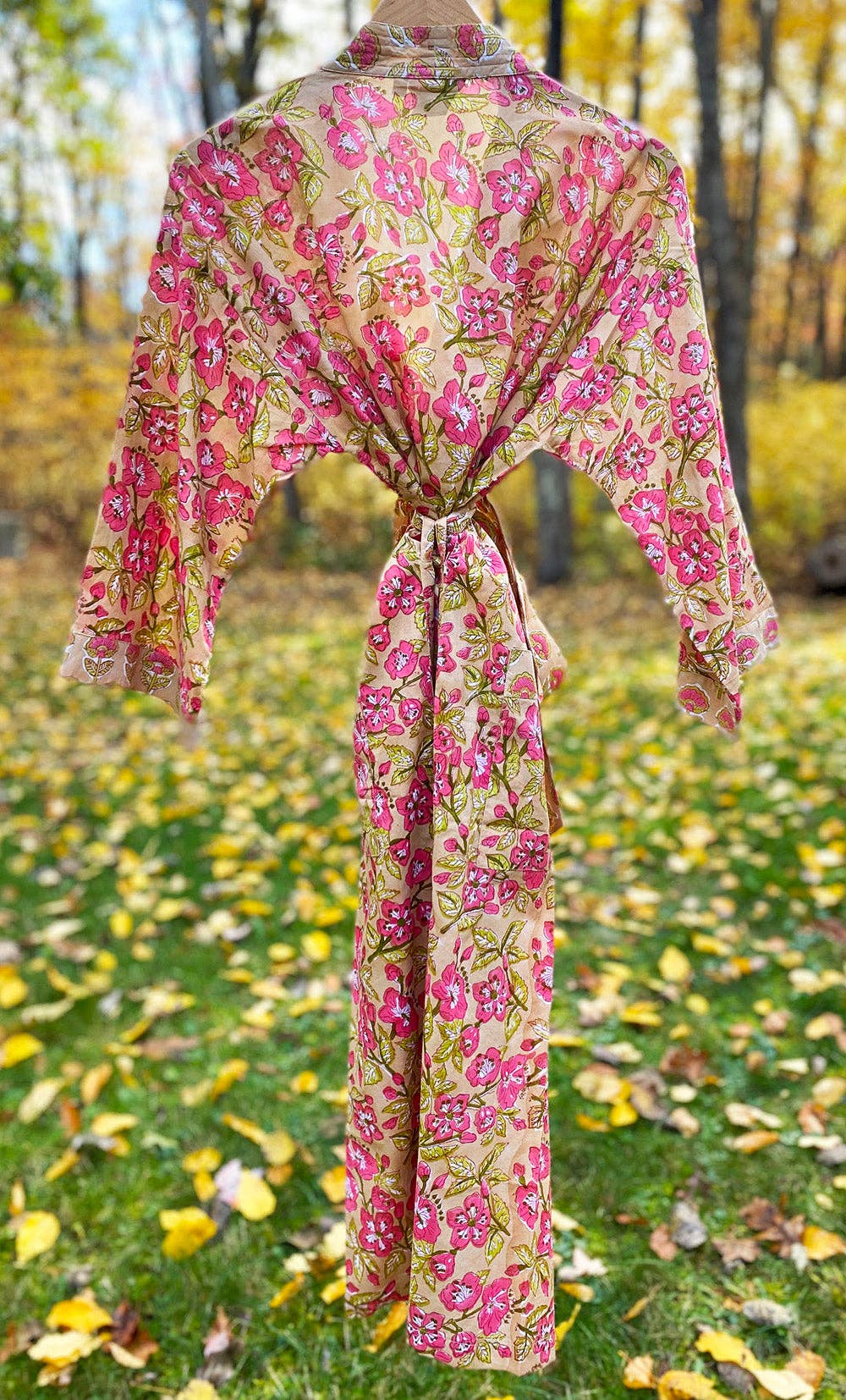Kerala Long Robe | Hibiscus