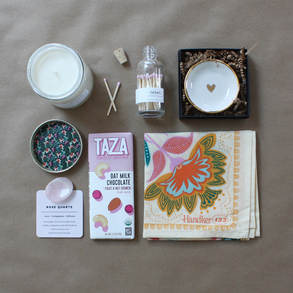 Pretty Details Bundle - 8oz Candle