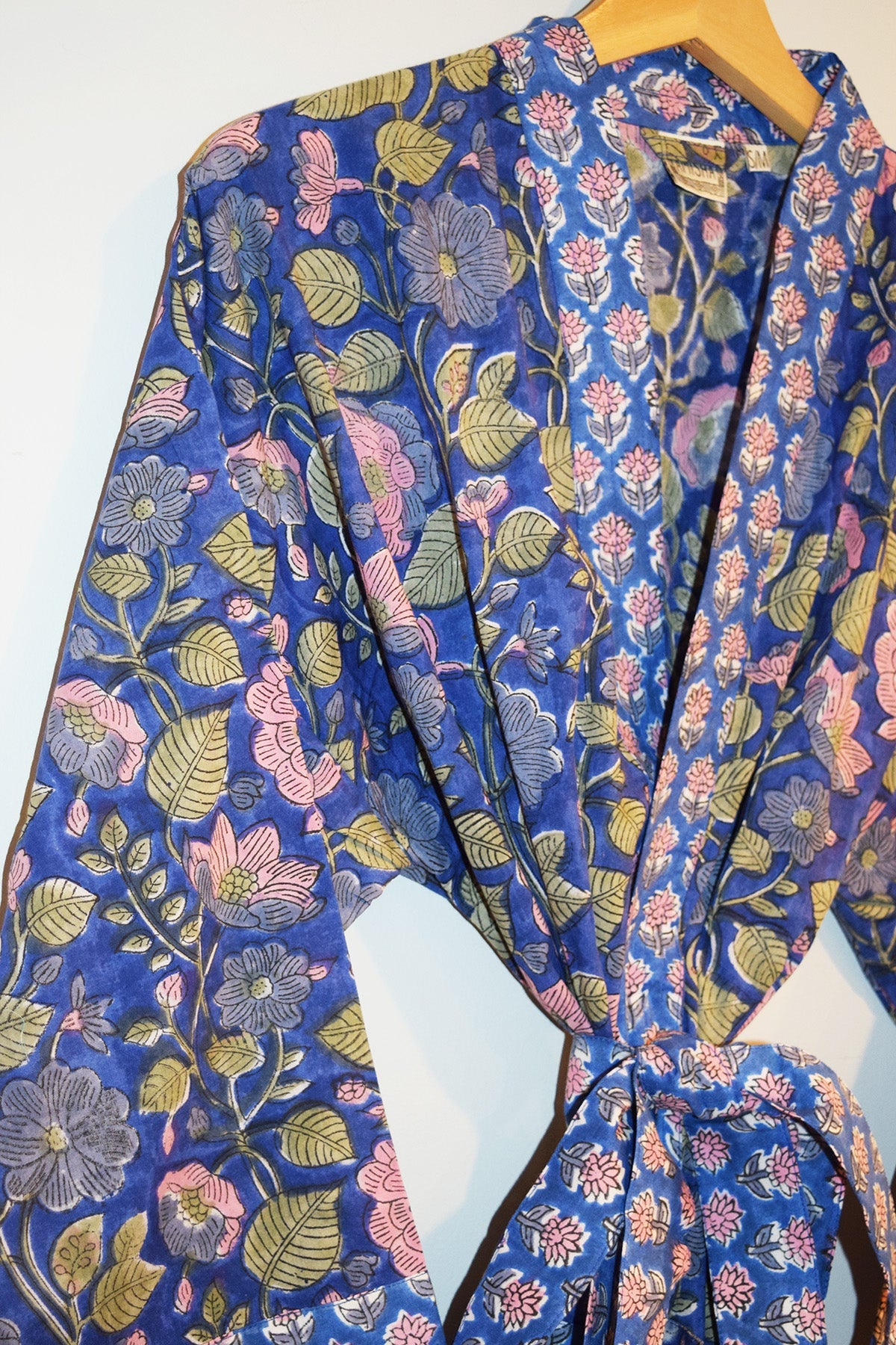 Kerala Short Robe | Aegean Floral