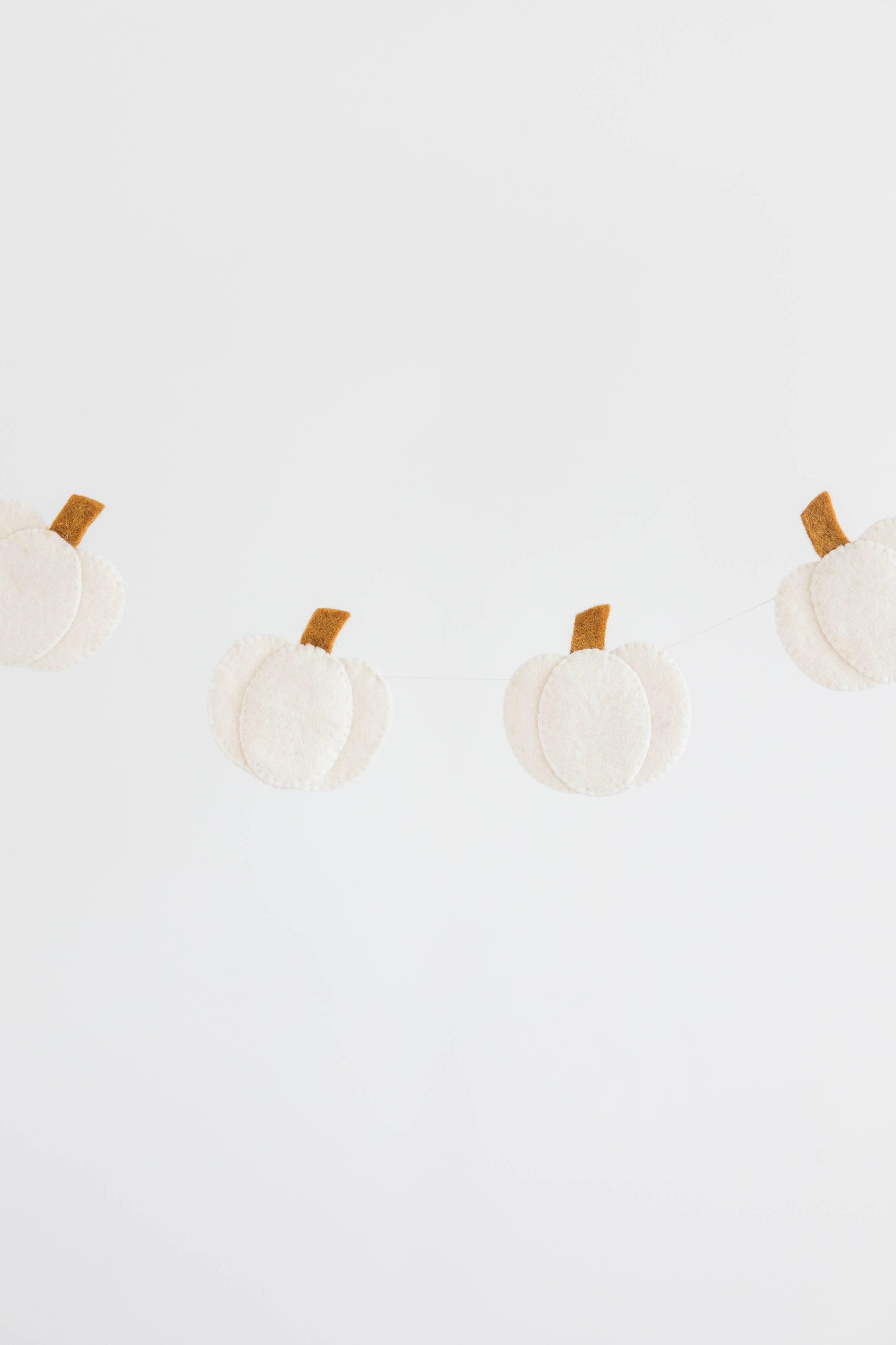 Fall White Pumpkin Felt Garland