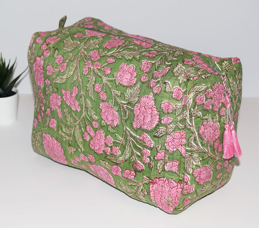 Fern Floral Jumbo Waterproof Toiletry Bag