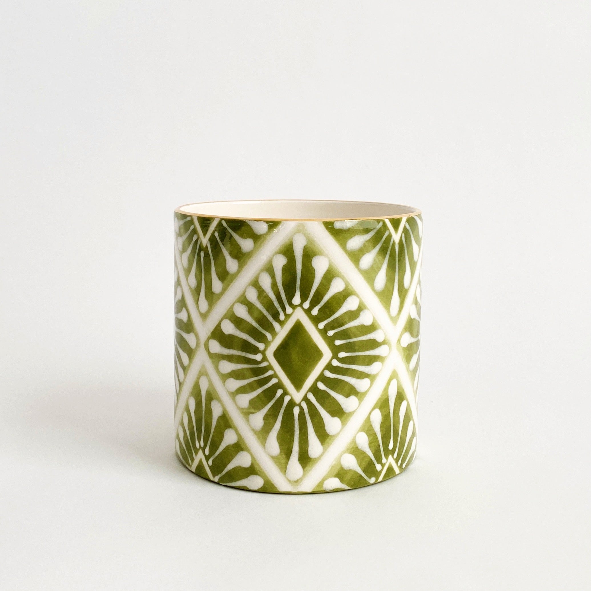 Jill Rosenwald Vase - Neil Diamond in Pond