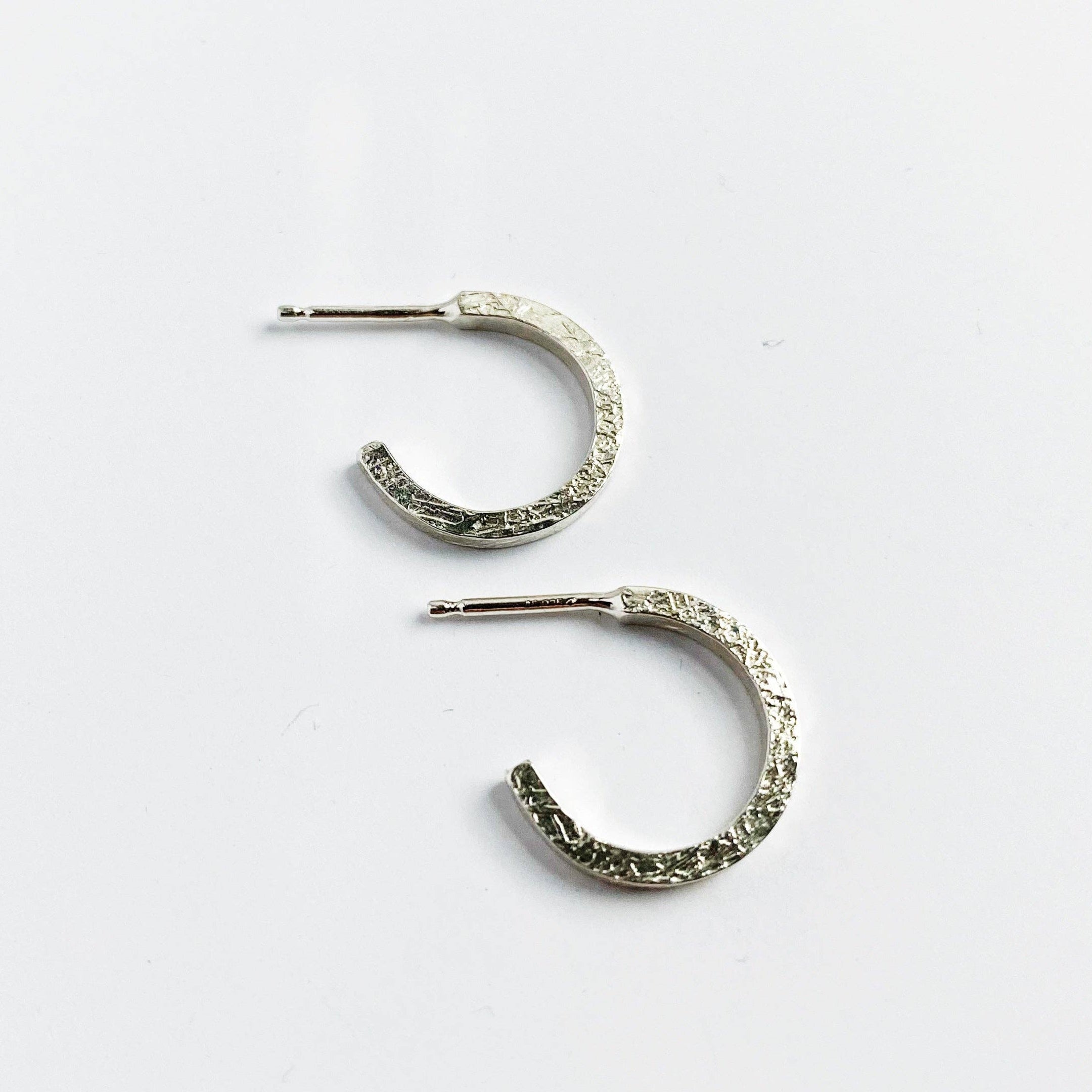 Thin Line Hoops: Small / Sterling Silver